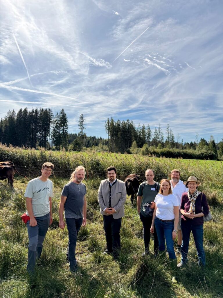 Landwirtschaft und Klimaschutz wegweisend kombiniert – mit Niklas Wagener MdB beim Projekt MoorWERT
